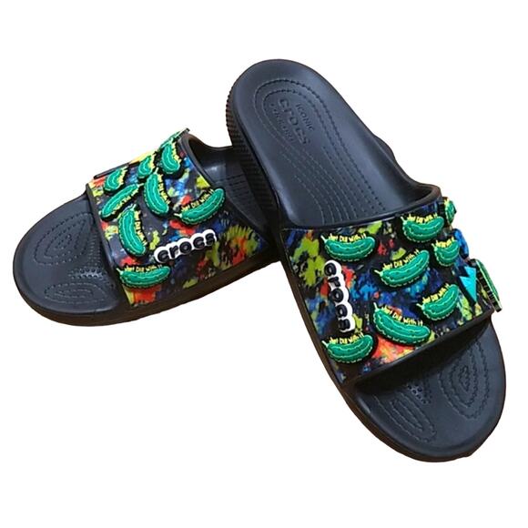 Crocs Patriots 'Just Dill With It' Pickle Graphics hotsauce sliders 11M - Picture 1 of 9